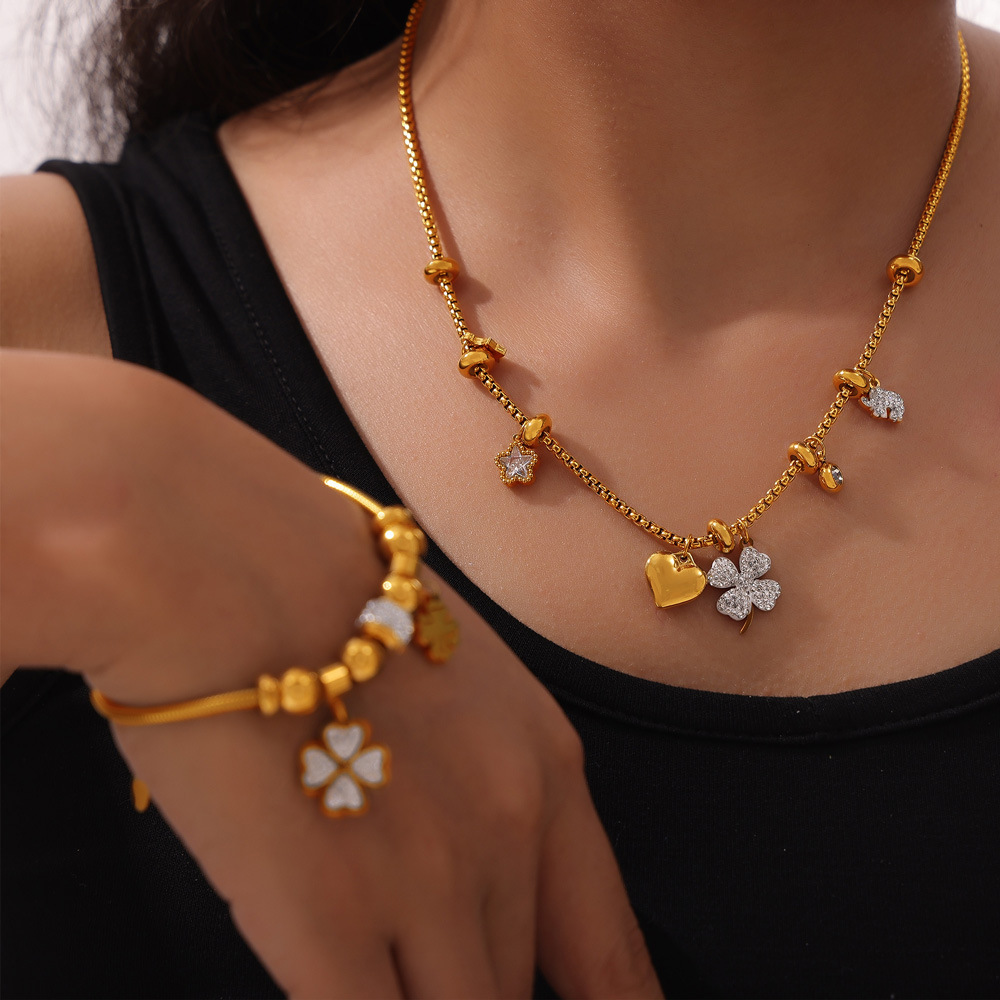 Picture of Korean Style Ins Style Fashion Transfer Beads Bracelet Necklace Internet Celebrity Design Simple Four-leaf Flower Diamond suit Niche Female