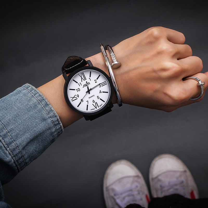 Tfboys Same Model Watch Wang Junkai Black and White Boys and Girls High School Students Junior High School Students Wristwatch