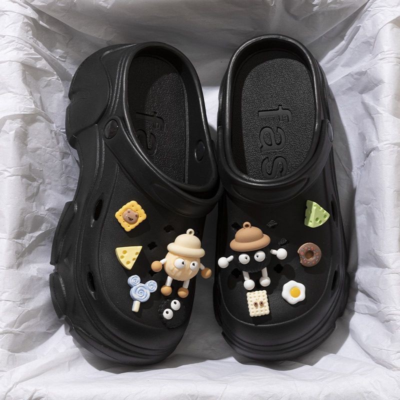 Picture of Baotou EVA hole shoes in 2025 new fashion and versatility student comfortable and casual two-wear non-slip slippers for women's summer