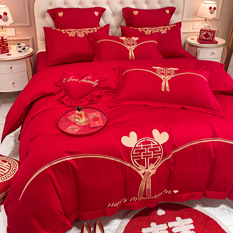 Picture of High-end Chinese Dragon and Phoenix Embroidery Fashion Wedding Four-piece Wedding Big Red Bed Sheet Quilt Cover Accompanying Bedding