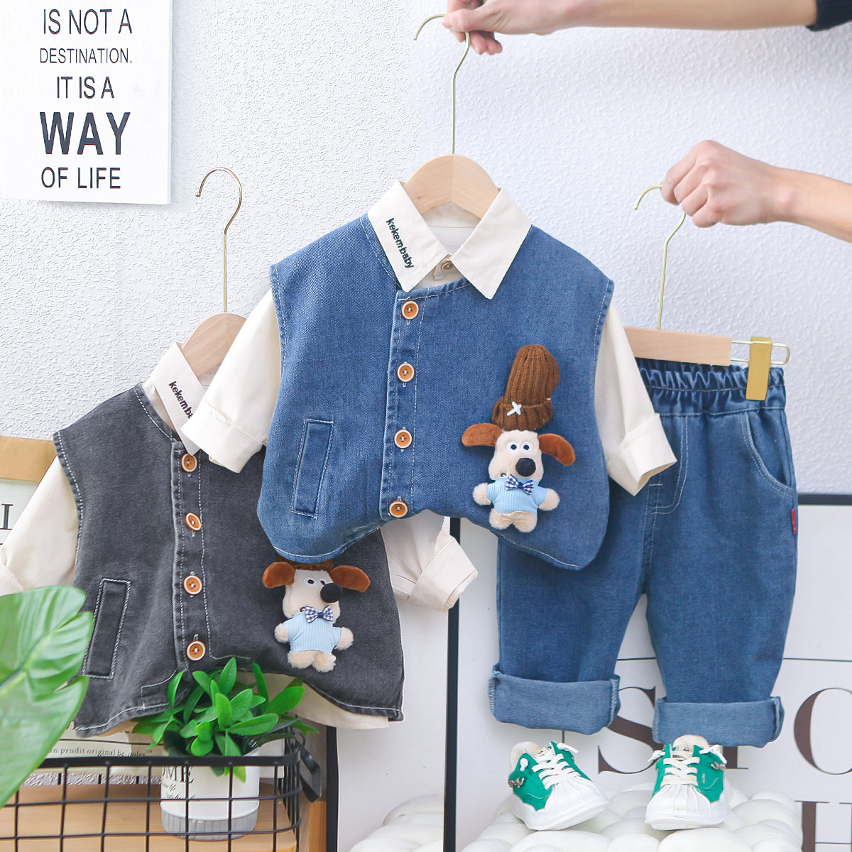 2025 boys foreign trade suit spring and autumn new three-dimensional hat dog vest long sleeve fashion three-piece suit tide