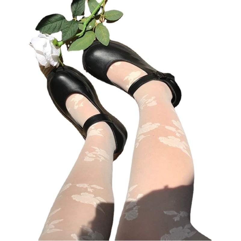 French Elegant Vintage Rose Flower Rose Embroidered White Silk Stockings Ultra-thin Summer Sweet Palace Pantyhose Women