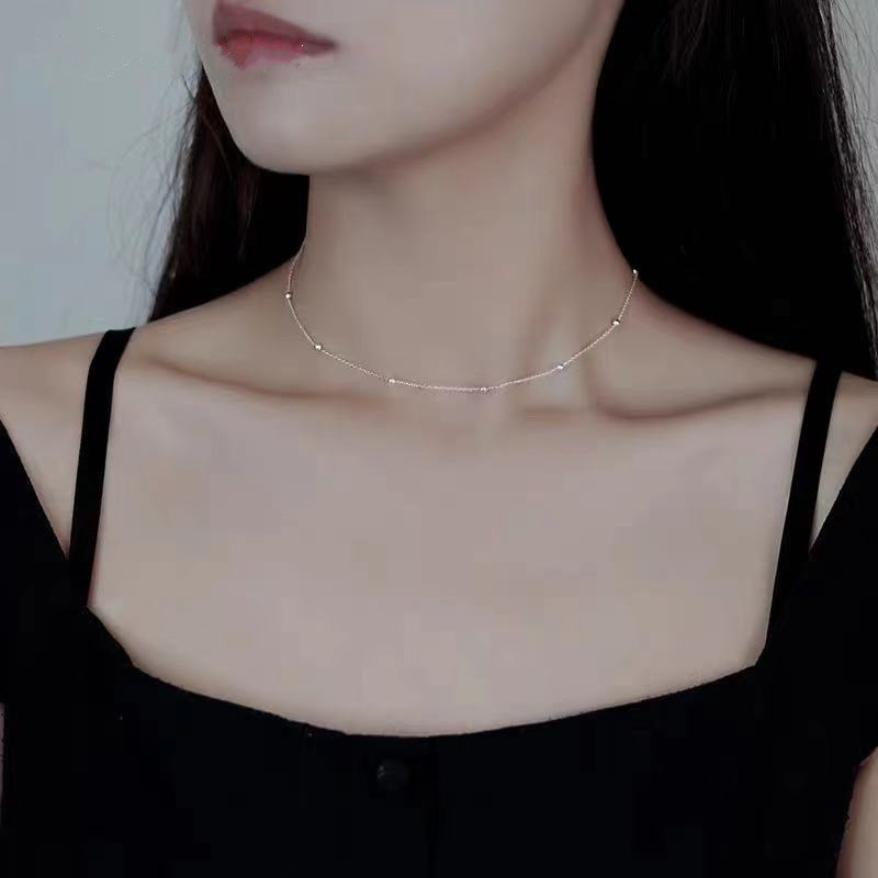 Spring new fairy pearl necklace female niche design sense eight Awn star clavicle chain Cold Wind necklace pendant