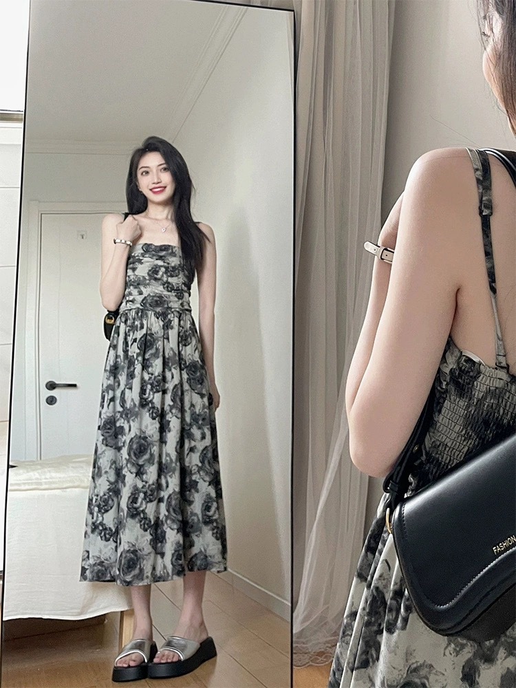 Vintage Ink Style dress suit Women's Summer Sun Protection Strap Cardigan Pure Desire Waist Rose Floral Skirt with Halter