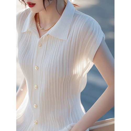 Picture of 2025 New Arrival White Short-Sleeved Shirt Women's Summer Thin Korean Style Chic Chic Pretty Shirt Pleated Top
