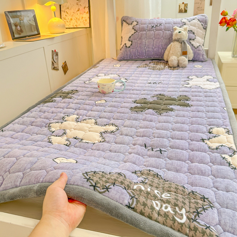 Picture of Class A maternal and infant grade milk velvet mattress autumn and winter foldable washing anti-static student dormitory bed single double soft