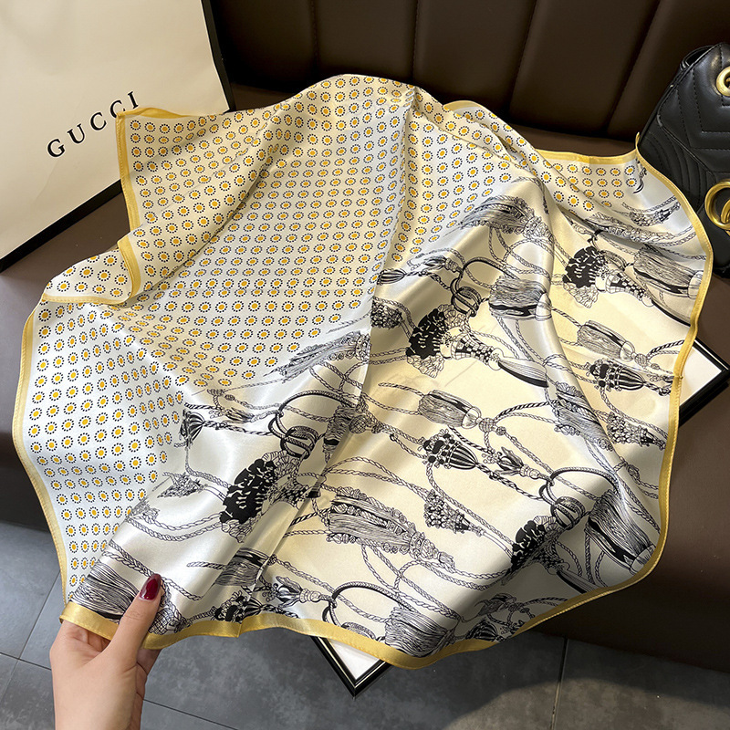 Picture of Spring and Autumn Thin Japanese and Korean Sweet Champagne Color Small Floral Silk Mulberry Silk 70cm Square Scarf Silk Scarf Hair Band Headwear Women