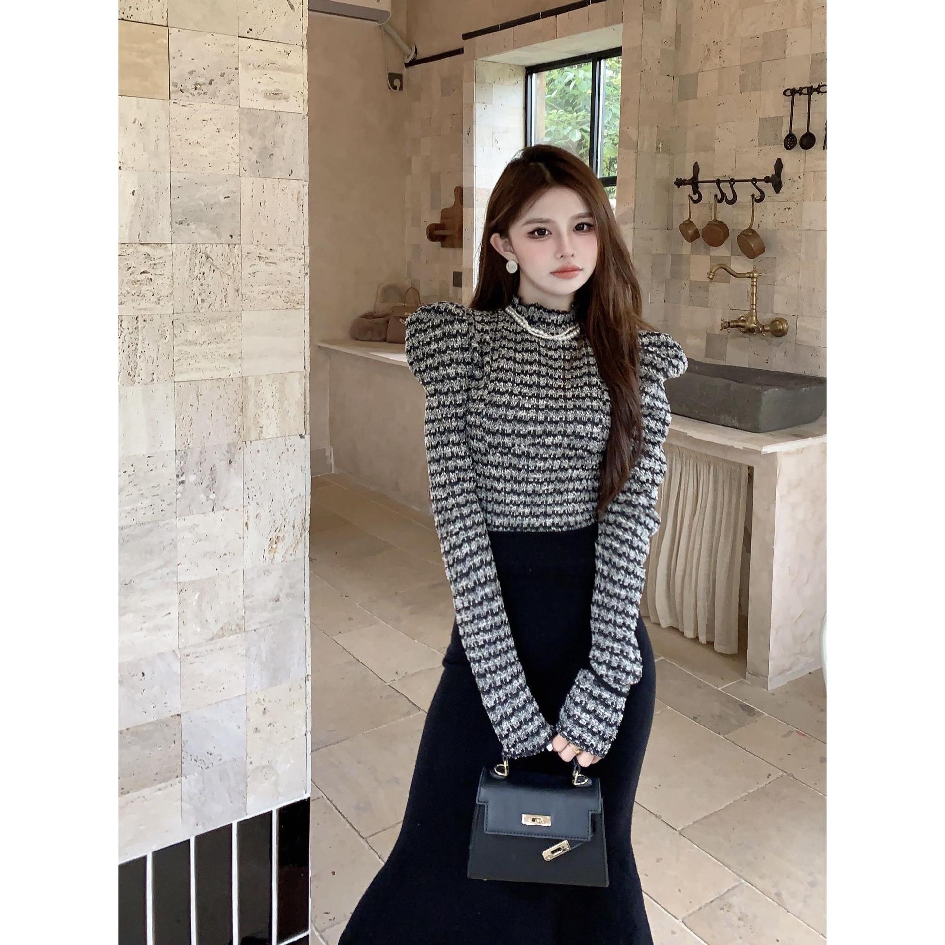 Korean Style Palace Style Long-sleeved T-shirt Women's 2024 Autumn New Slim-fit Slimming Half-high Collar Puff Sleeve Top Trendy