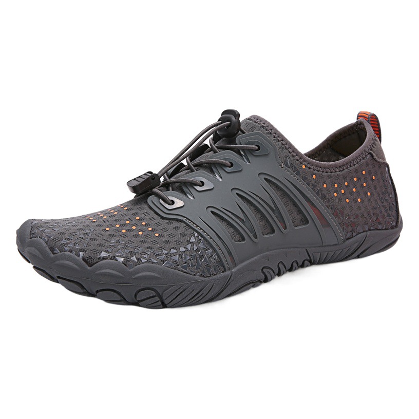 New Outdoor Plus size rope skipping hiking sneaker beach shoes women diving swimming upstream shoes five finger wading shoes men