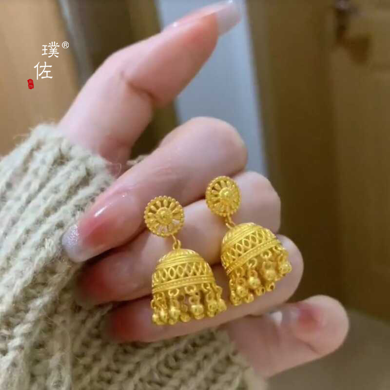 Picture of Gold Shop Same Style Sand Gold Jellyfish Tassel Earrings for Women Niche Design Bohemian Style Earrings as a Gift for Your Girlfriend