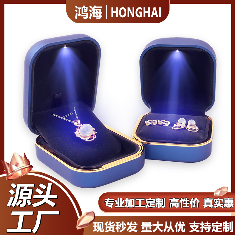 Phnom Penh Led Lighted Jewelry Box Jewelry Ring Box Wedding Jewelry Necklace Box Pendant Bracelet Jewelry Packaging Box