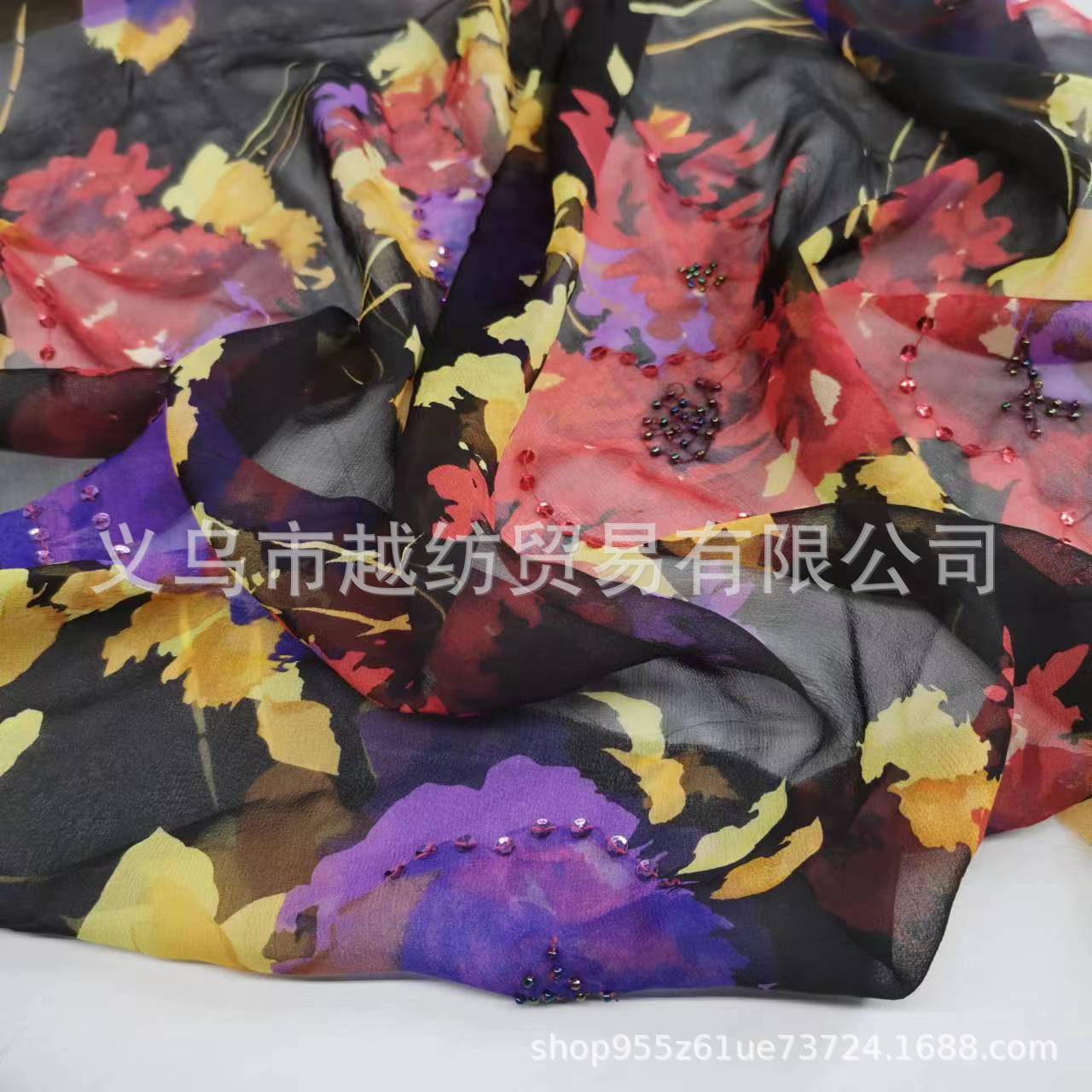 Picture of Special Price Handmade Beaded Silk Qiaoji Embroidered Sequin Fabric 9 Mm 100 Mulberry Silk Breathable Dress Turban