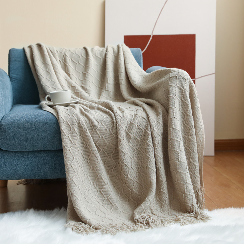 Picture of INS Sofa blanket Cover blanket Knitted Small blanket Diamond Nap blanket Air-conditioning blanket Bed Cover blanket Lunch Break blanket