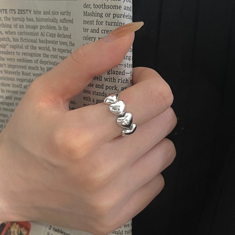 Picture of Casual Heart Ring Women's Fashion Retro Heavy Industry Peach Heart S925 Silver Open Ring Elegant Hip-Hop Index Finger Ring Trend