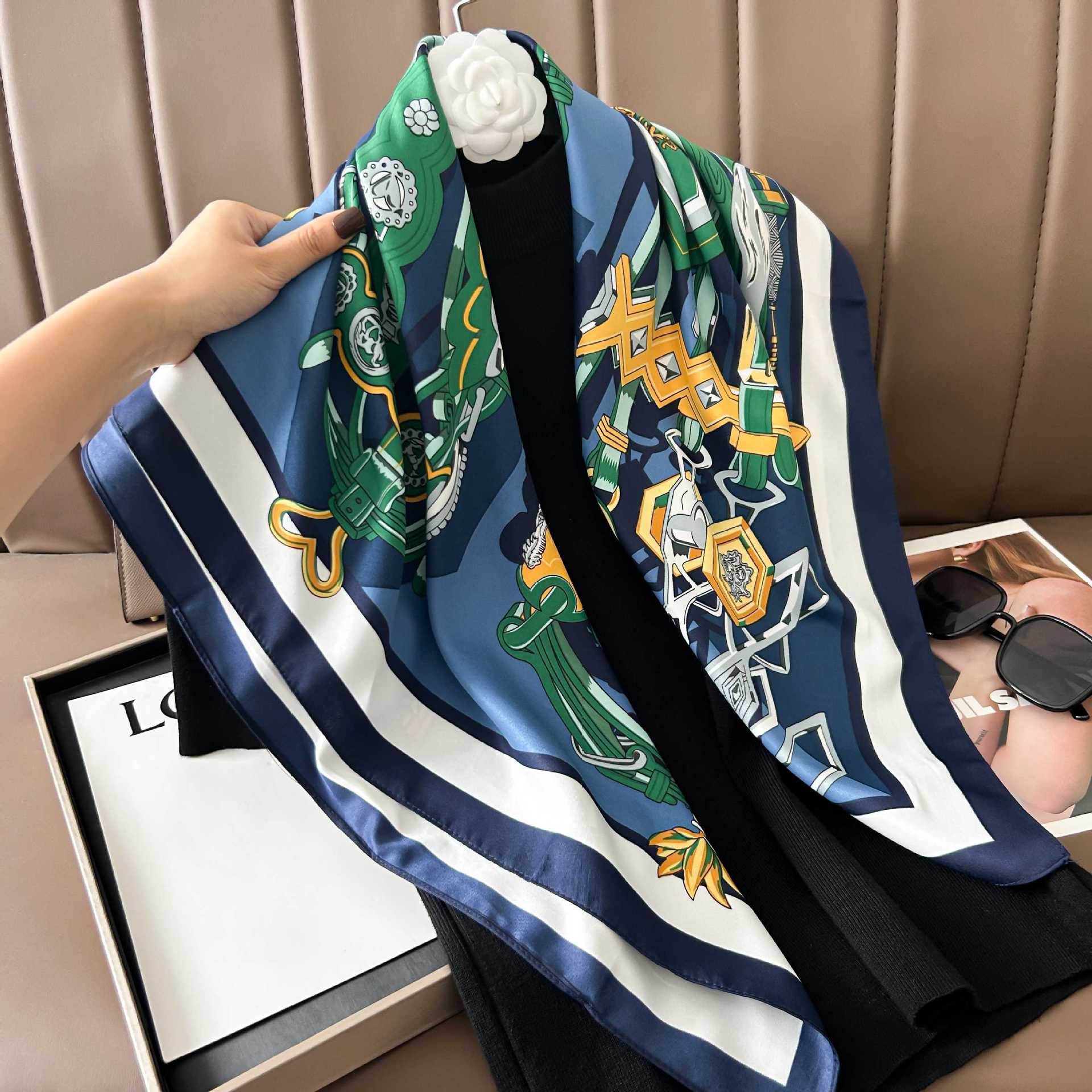 Picture of New 90cm Large Square Silk Elegant High-grade Decorative Shawl Women's Silk Scarf Fashion All-match Professional Scarf