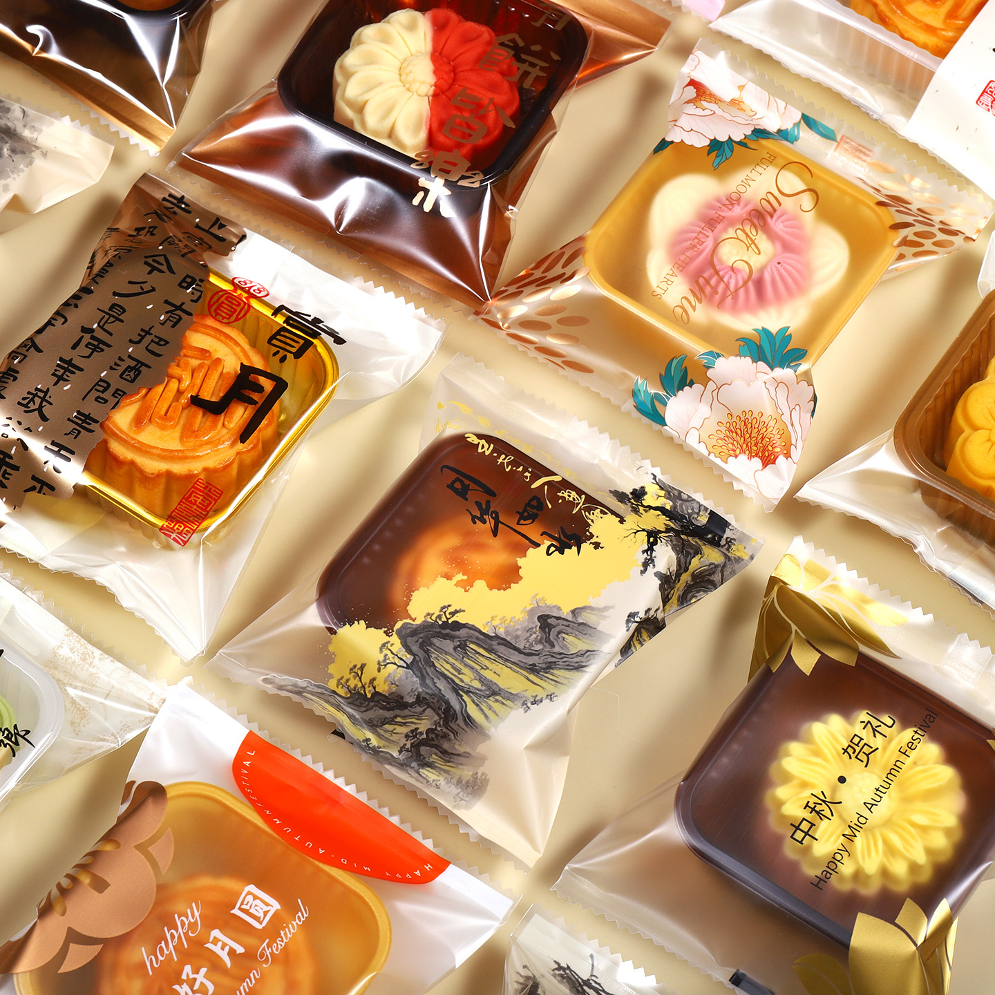 Picture of Spot Wholesale 2025 New Mooncake Packaging Bag 50g 100g Egg Yolk Crisp Mid-Autumn Mooncake Machine-Sealed Packaging Bag