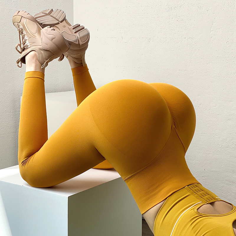 Picture of 2022 Internet Popular Autumn and Winter Seamless Kaka Peach Solid Color Hip-lifting Fitness Pants High Waist Sports Tight Yoga Pants for Women