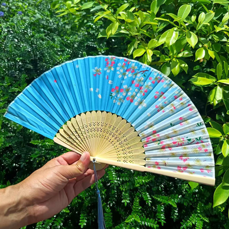 Picture of Folding Fan Bamboo Ancient Fan Student Girl Chinese Style Small Fan Scenic Spot Export Wholesale Retail Gift Decorative Fan