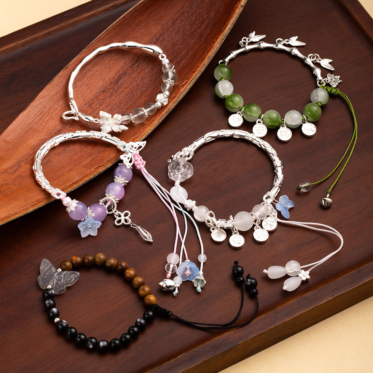 New Chinese-style Butterfly Phantom Beaded Half Bracelet Antique Niche Light Luxury High-end Cool Elegant Bracelet for Women