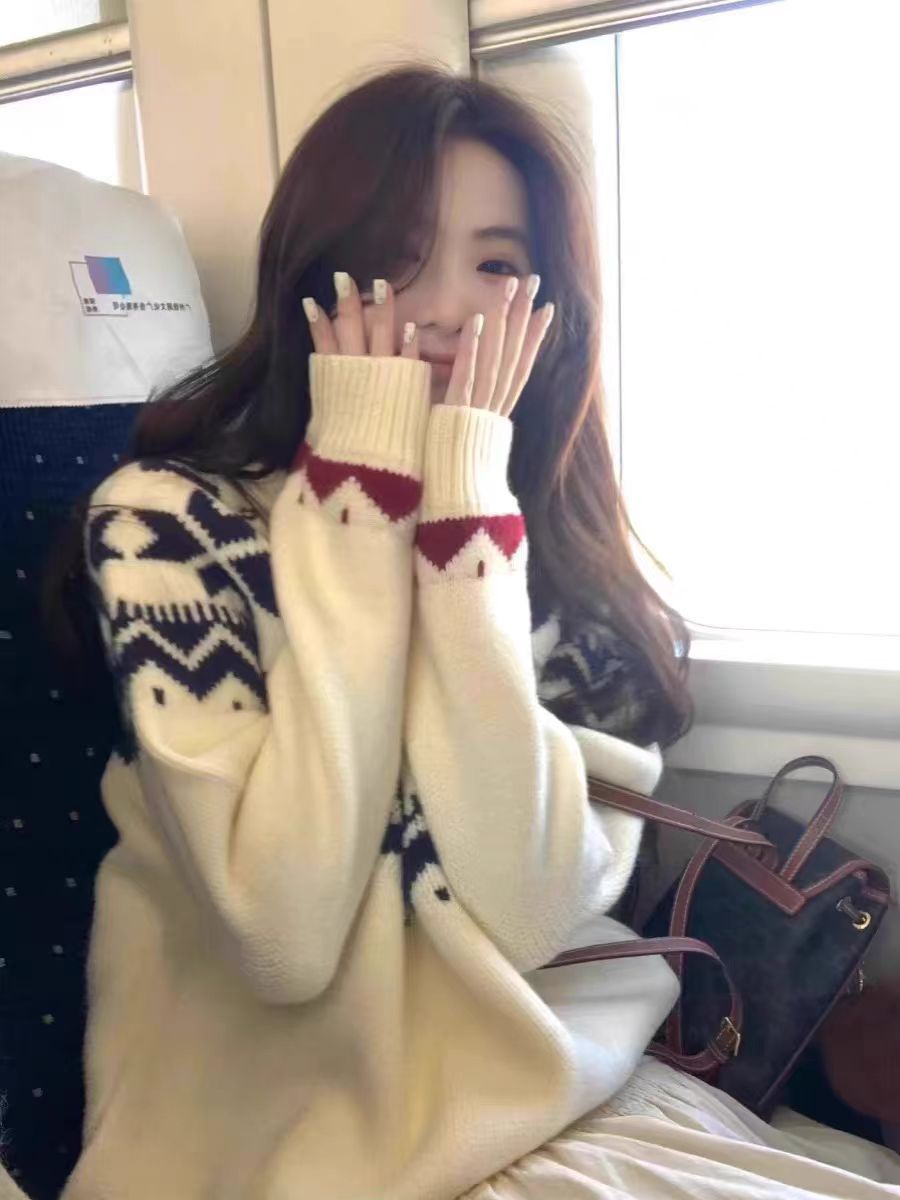 Picture of Retro Atmosphere Fair Isle Jacquard Sweater Women's Autumn and Winter Lazy Style Loose Soft Waxy Long-Sleeved Pullover Knitted Top