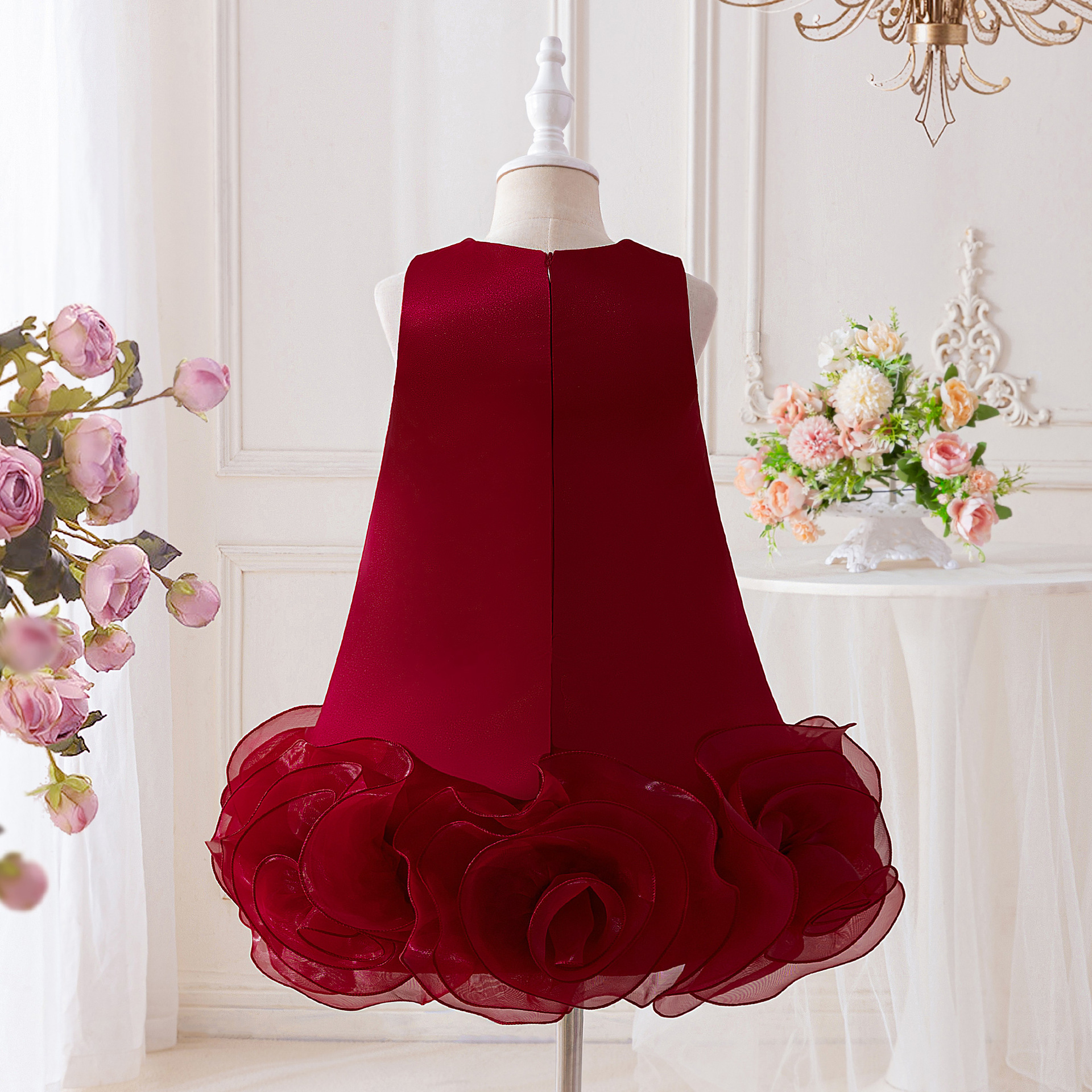 Picture of European and American New Girls' Dresses, Birthday Party Evening Dresses, Wedding Girls' Dresses, Stage Catwalk Costumes, Children's Clothing