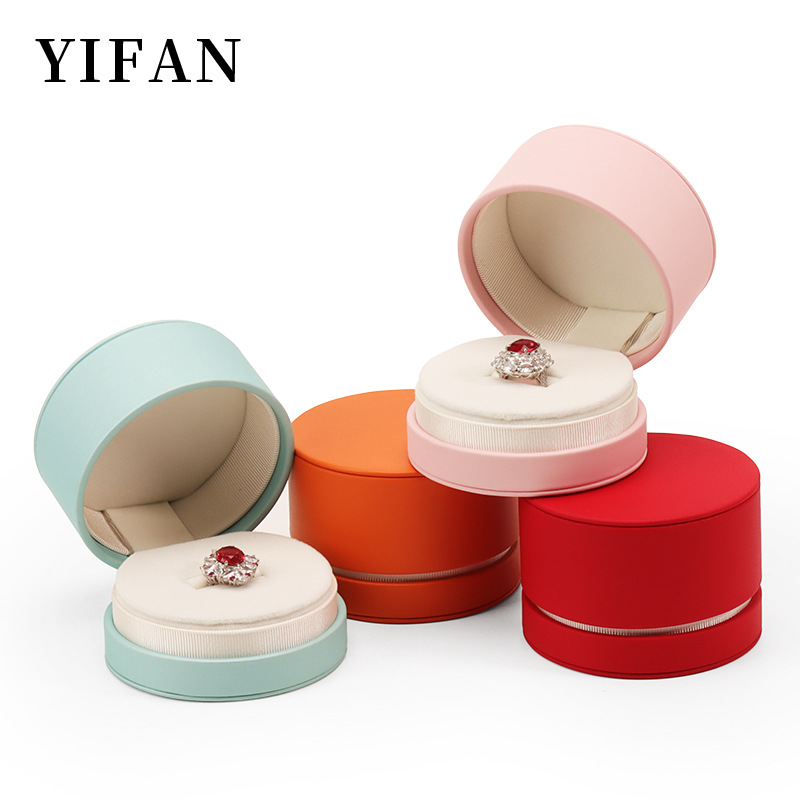 Round leather jewelry box ring pendant front and back double-purpose jewelry box jewelry storage box gift packaging box