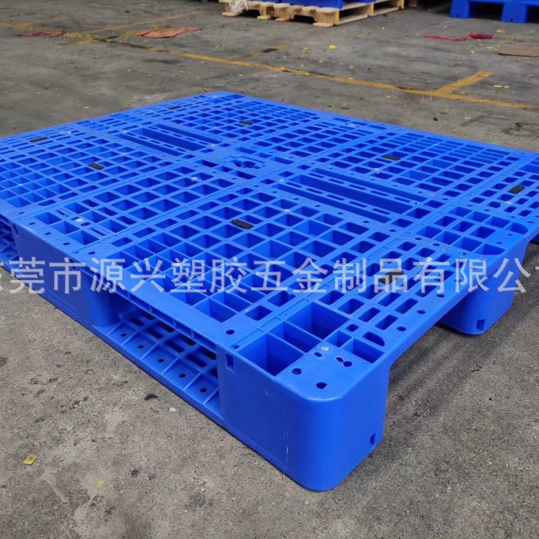 Sichuan-shaped tray for tobacco 1250*1000*150 moisture-proof board cloth warehouse plastic card board shelf base plate stack