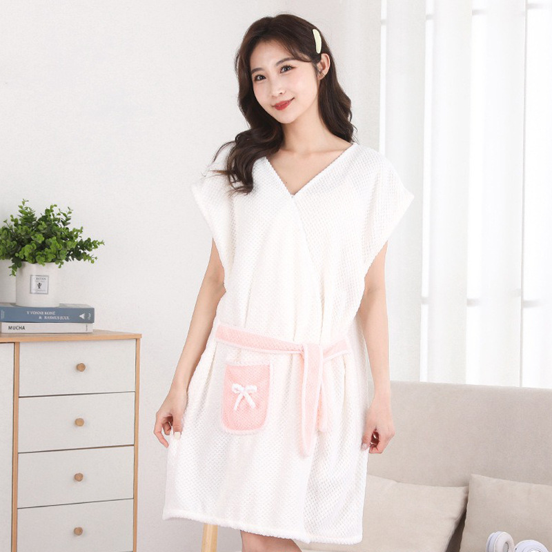 Picture of Manufacturer Wholesale Soft Coral Velvet Casual Bathrobe Household Absorbent Pineapple Plaid Strap Bath Towel Home Ladies Bath Skirt