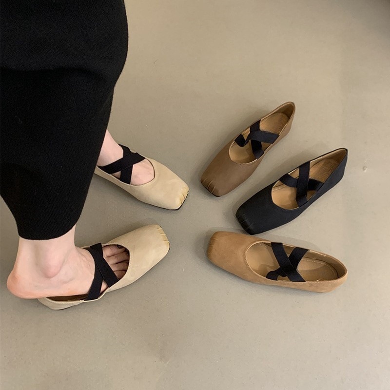 Square Toe Shallow Mouth Shoes Women's Spring and Autumn 2024 New French Style Retro Gentle Fairy Ballet Flat Mary Jane Shoes