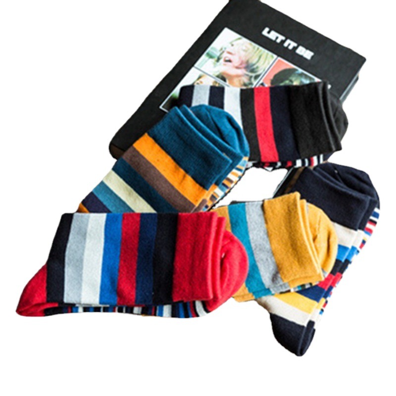 New Men's mid-calf length socks fashion color striped men's socks autumn and winter cotton socks wholesale