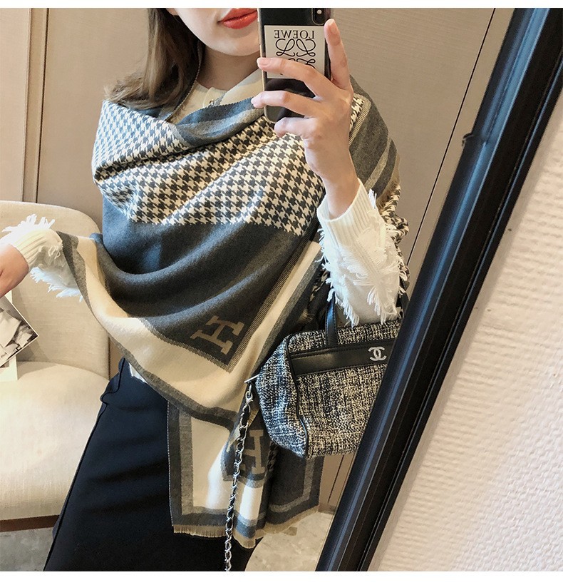 Picture of 2024 New Fashionable Big-Name Versatile Orange High-End Wool Cashmere Shawl Scarf for Women Winter Dual Use