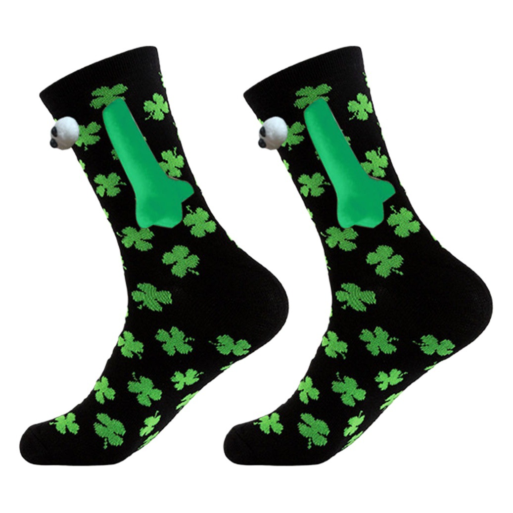 2024 Amazon Cross-Border Popular Valentine's Day Couple Heart Magnet Magnet Holding Hand Socks Mid-Calf Socks Breathable