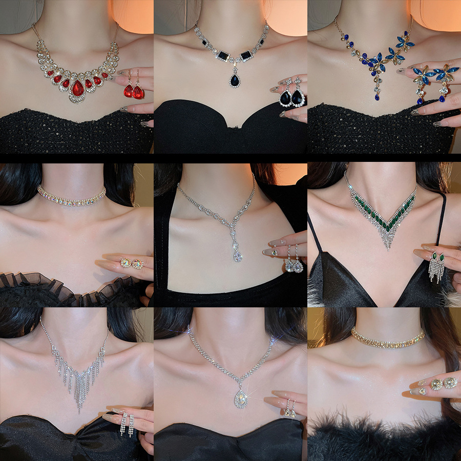 Picture of European and American light luxury high-end zircon jewelry suit necklace niche retro clavicle chain fashion Joker jewelry wholesale