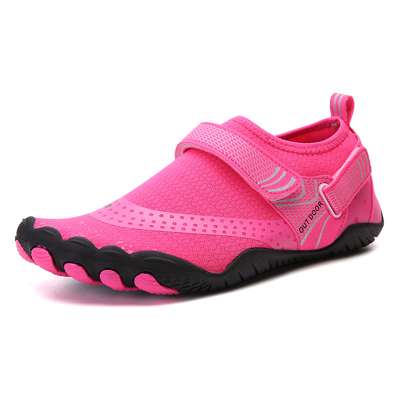Picture of Children's Beach Shoes Quick-drying Anti-cutting Wading Shoes Anti-slip Swimming Snorkeling Shoes Parent-child Outdoor Tracing Shoes