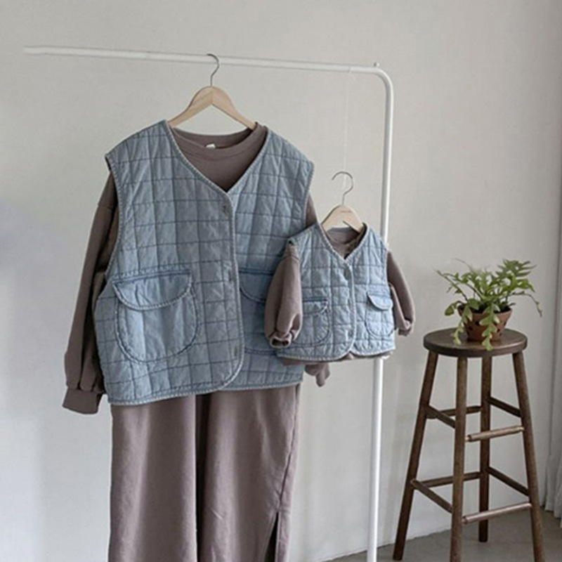 Picture of Children's Korean-style winter casual jacket for boys and girls vintage washed distressed quilted plaid baby Denim vest