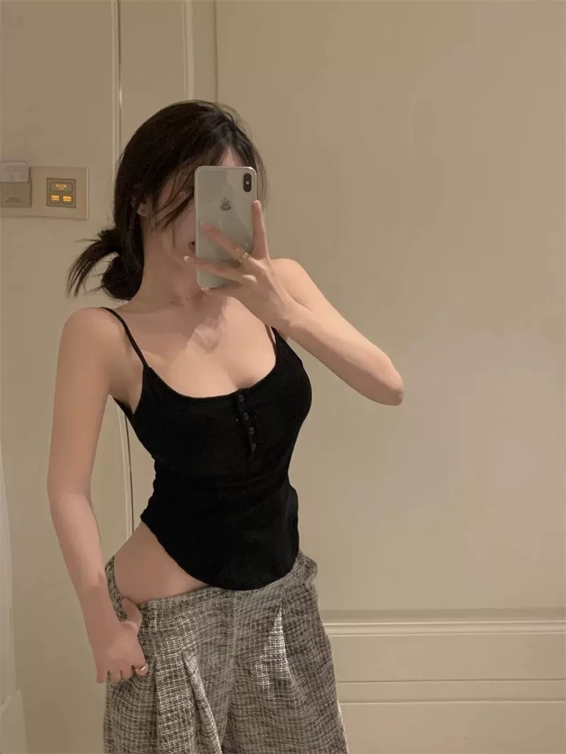 Picture of Irregular Pure Desire Style Beautiful Back Women's Summer Vest Sling Sleeveless Outer Wear Top Button Slim-fit Design Sense