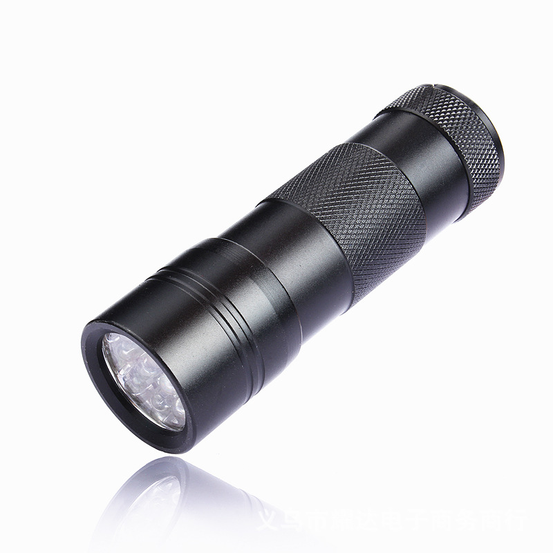 Amazon 12LED purple flashlight fluorescent agent 12UV flashlight UV ultraviolet bill fluorescent lamp