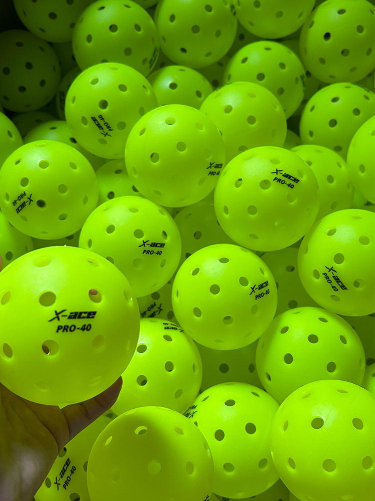 Picture of X-ACEpro40pickleball Peak Ball 40-hole rotational molding one-piece porous hole hole ball practice ball
