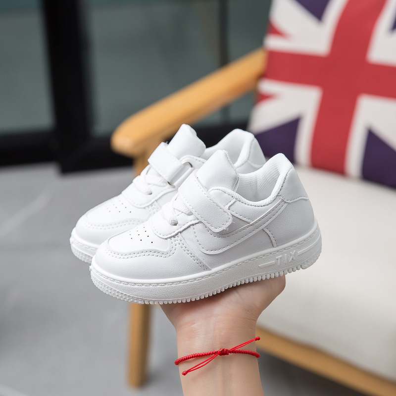 Picture of Spring and Autumn Ultra Light Solid Sole Children's Sneakers Board Shoes Baby Girl's Velcro Shoes Boy's Sneakers Academy Style White Shoes