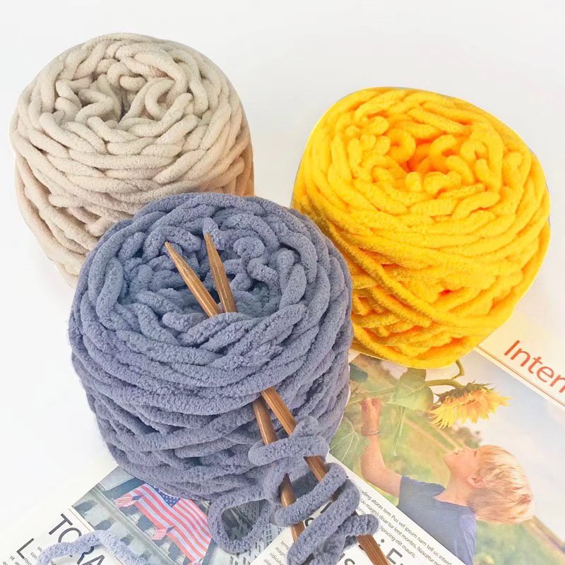 Ice thread hand-knitted crocheted DIY scarf hook slippers cushion woven bag material bag coarse wool ball