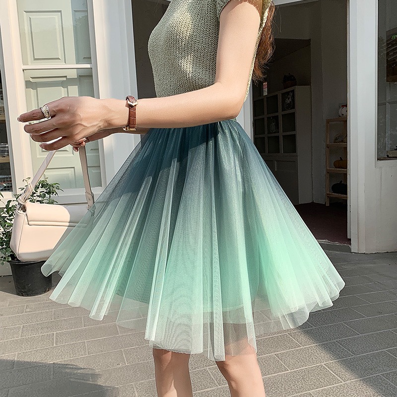 Real Shot of Gradient Color Mesh Pleated Skirt for Women 2025 New Slimming Look A-Line Large Hem Puffy Skirt for Small People