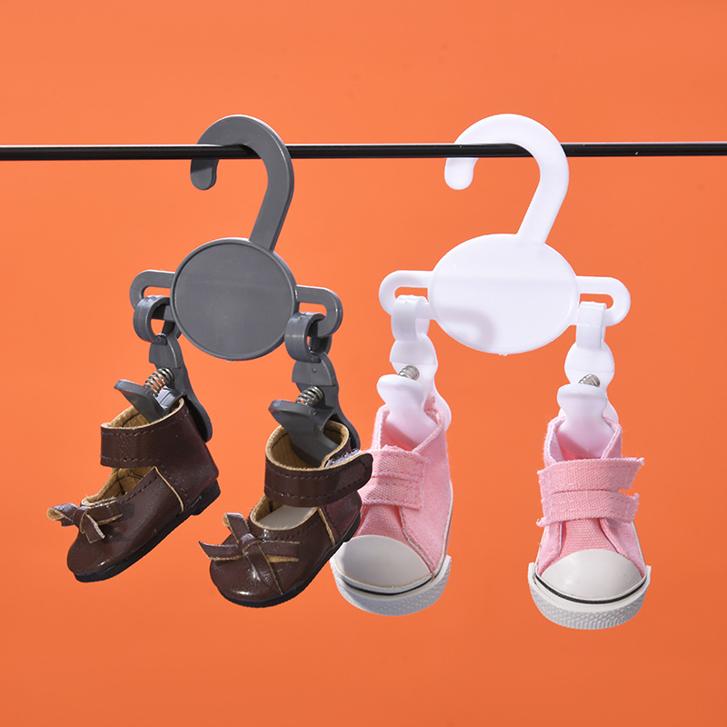 Plastic slippers supermarket display hook daily shoes and socks drying hook children's clothes hook clip manufacturers wholesale