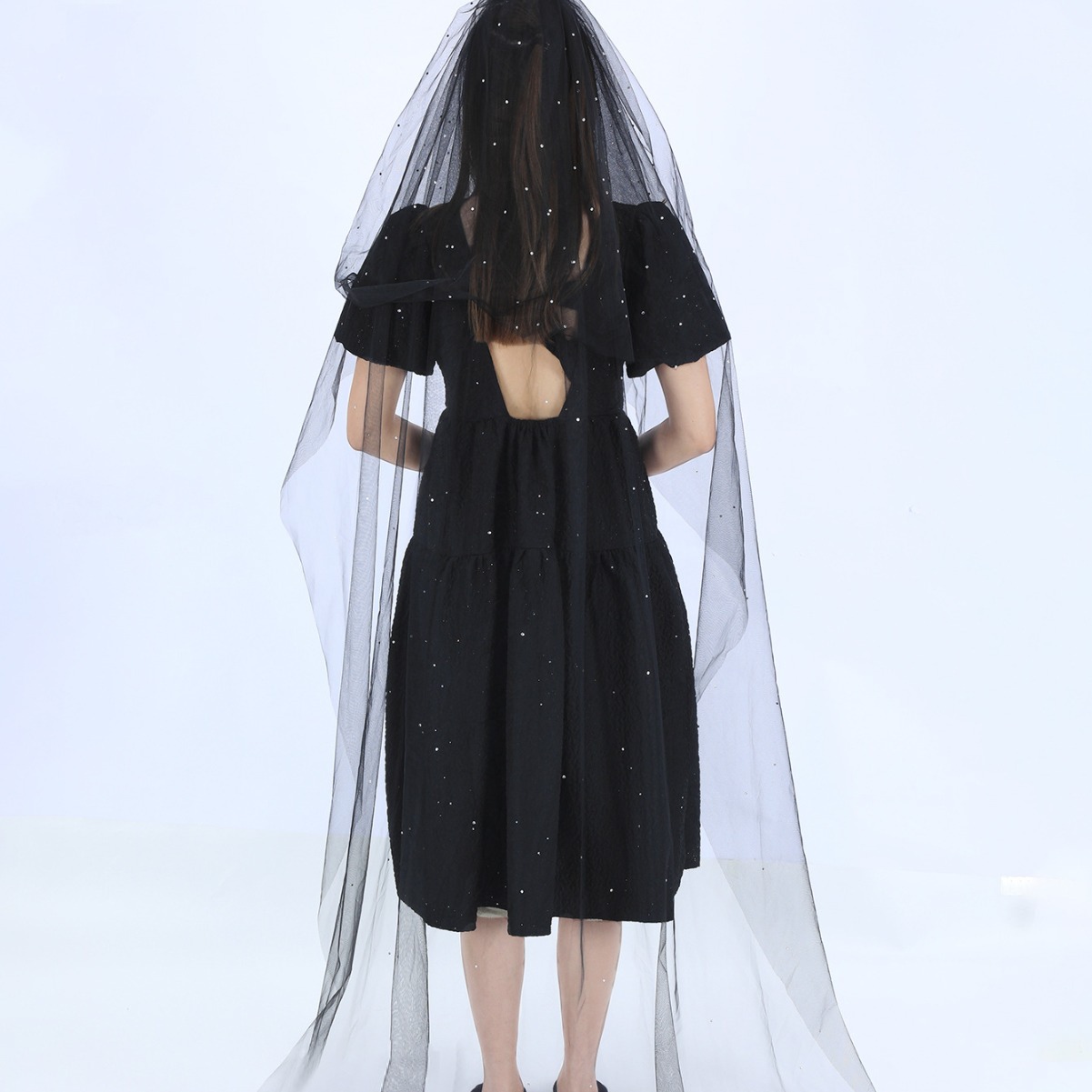 New European and American bridal veil long soft plain yarn Black Diamond simple fairy punk photo travel photography headdress