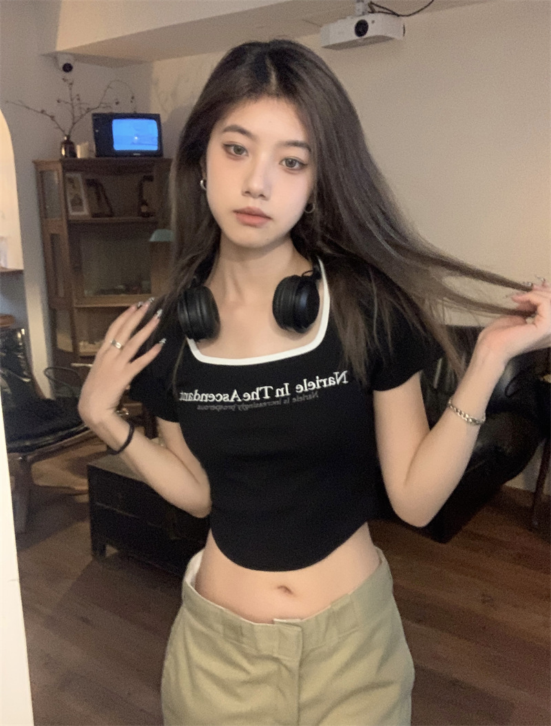 Short-sleeved T-shirt Women's Letter Embroidered Square Collar Base Shirt 2023 Summer New Spice Girls Navel Short Student Top