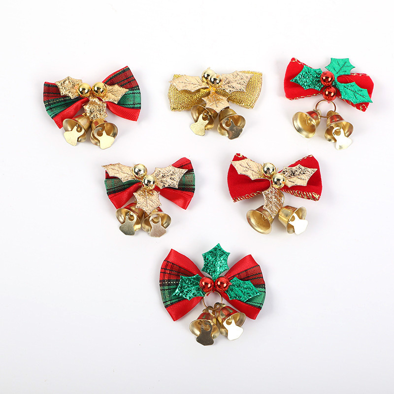 Wholesale Christmas Striped Leaves Bow Bell Christmas Wreath Bell Accessories Christmas Gift Box Decorations