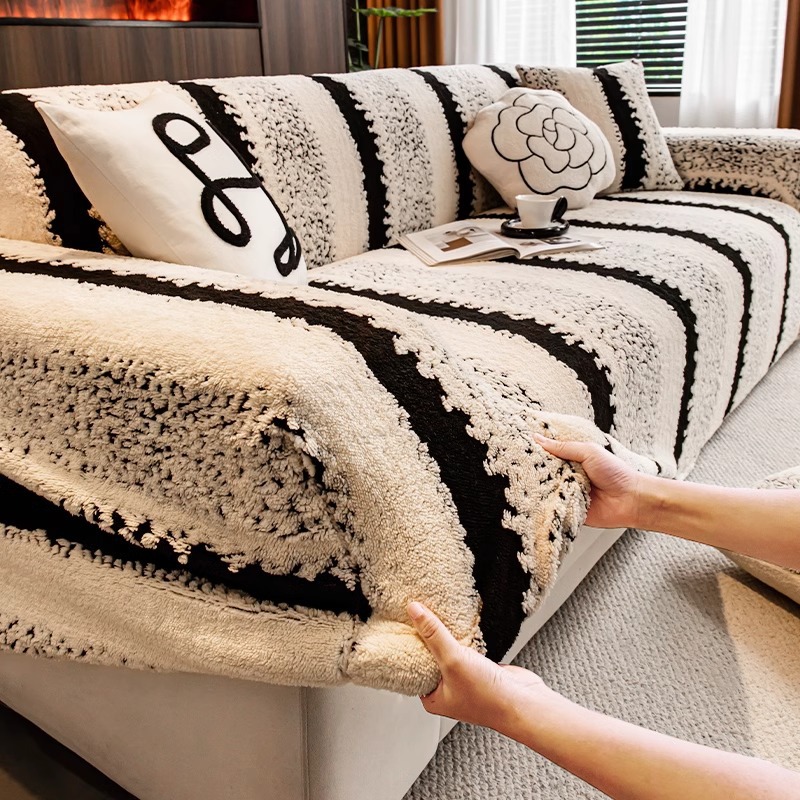 Picture of Autumn and Winter Plush Sofa Cover All-Inclusive Universal Cover 2025 New Four-Season Universal Anti-Cat Scratch Elastic Protective Cover