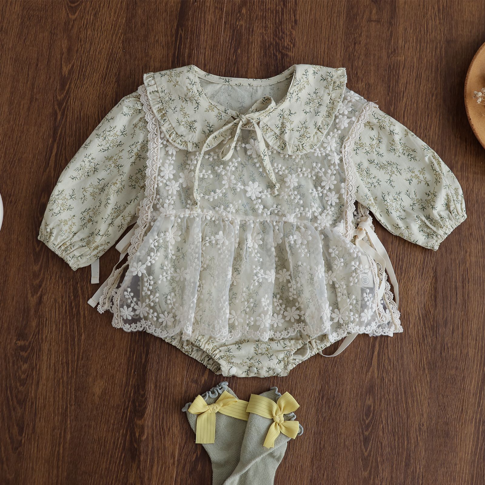 Baby Spring and Autumn New Arrival Doll Collar Floral Long-Sleeved Hail Lace Vest Cute Bag Fat Clothes Women's Treasure Princess Climbing Clothes