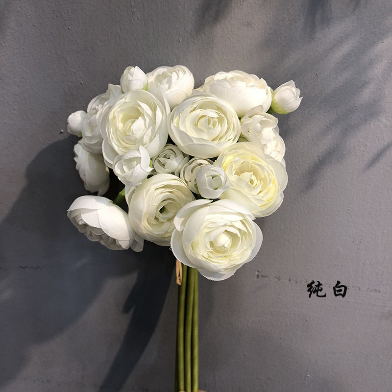 Picture of Simulation Mini Lulian bouquet small tea rose rose decoration bride hand silk flower home decoration flower