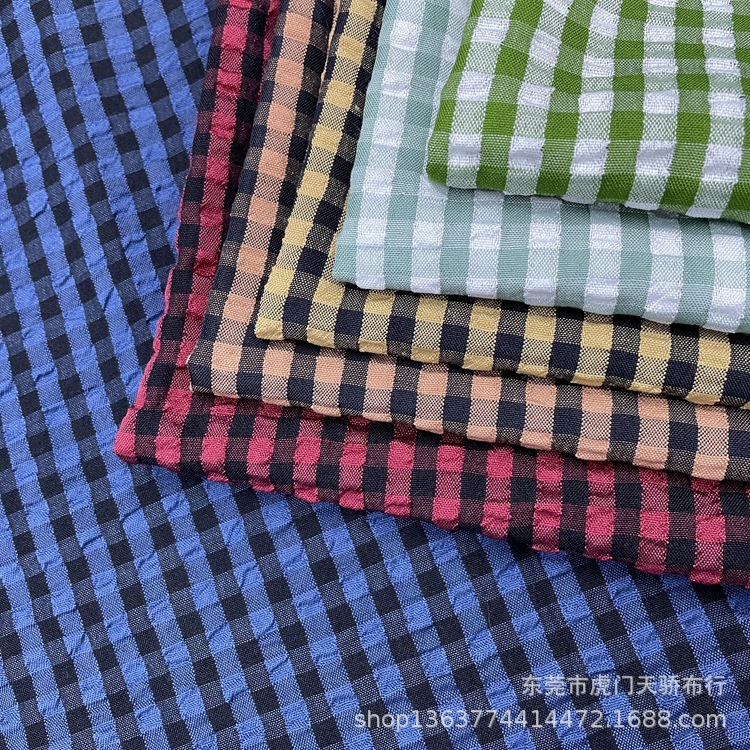 Spot woven polyester bubble yarn-dyed fabric polyester bubble wrinkle lattice size 0.5*0.5cm