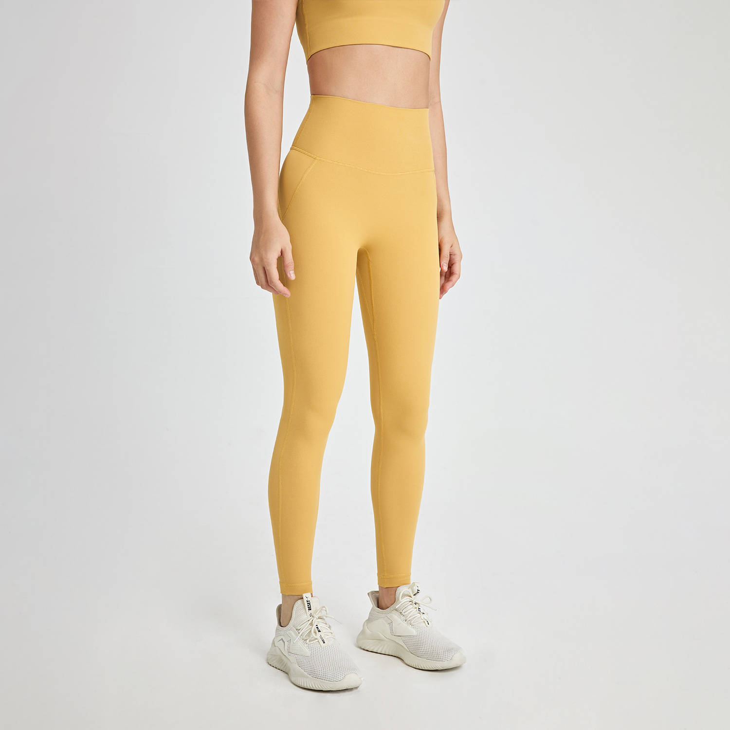 Picture of No-Wearing Underwear Zero Sense One-Piece Yoga Pants Seamless Naked Sense Back Pocket Peach Hip Tight Sports Fitness Pants